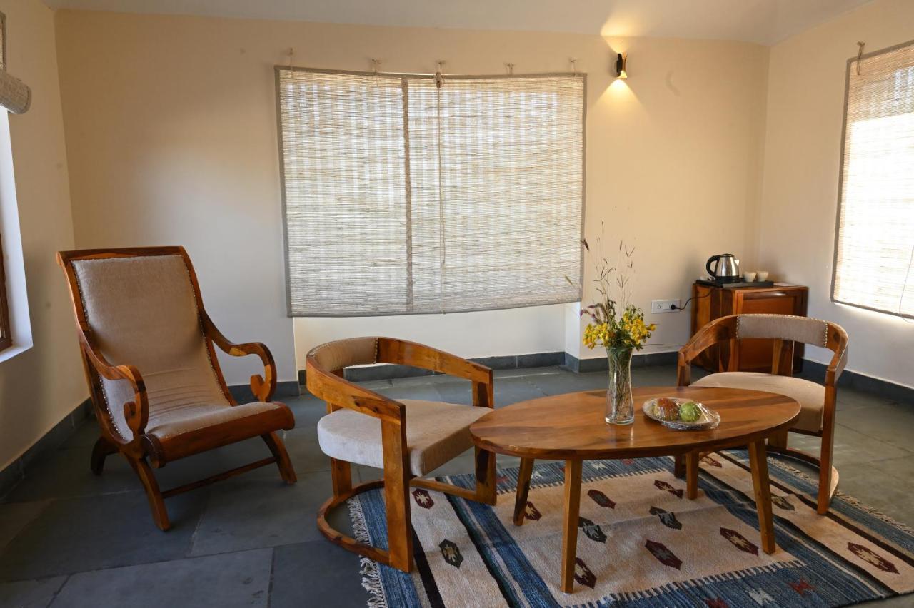 Clarks Safari Jawai Hotel Jawai Bandh Bagian luar foto